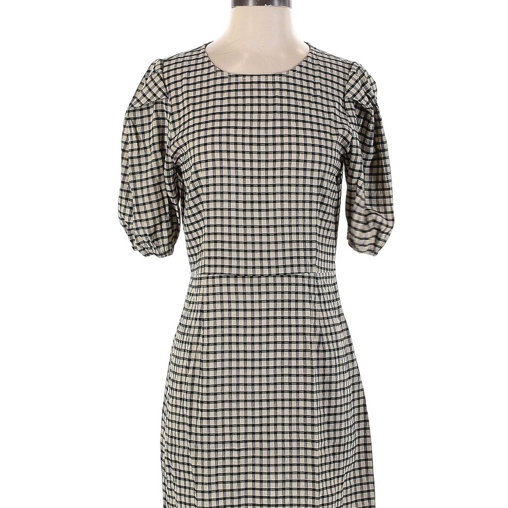 Elegant Black and White Systemacation Checkered Dress